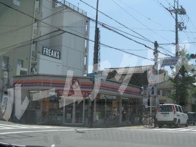 コンビニ