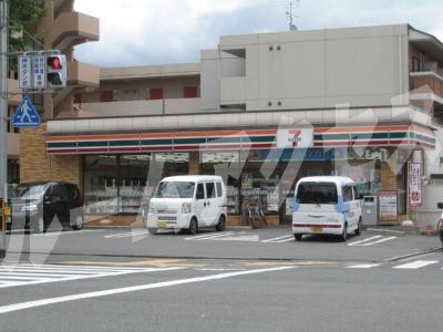 コンビニ